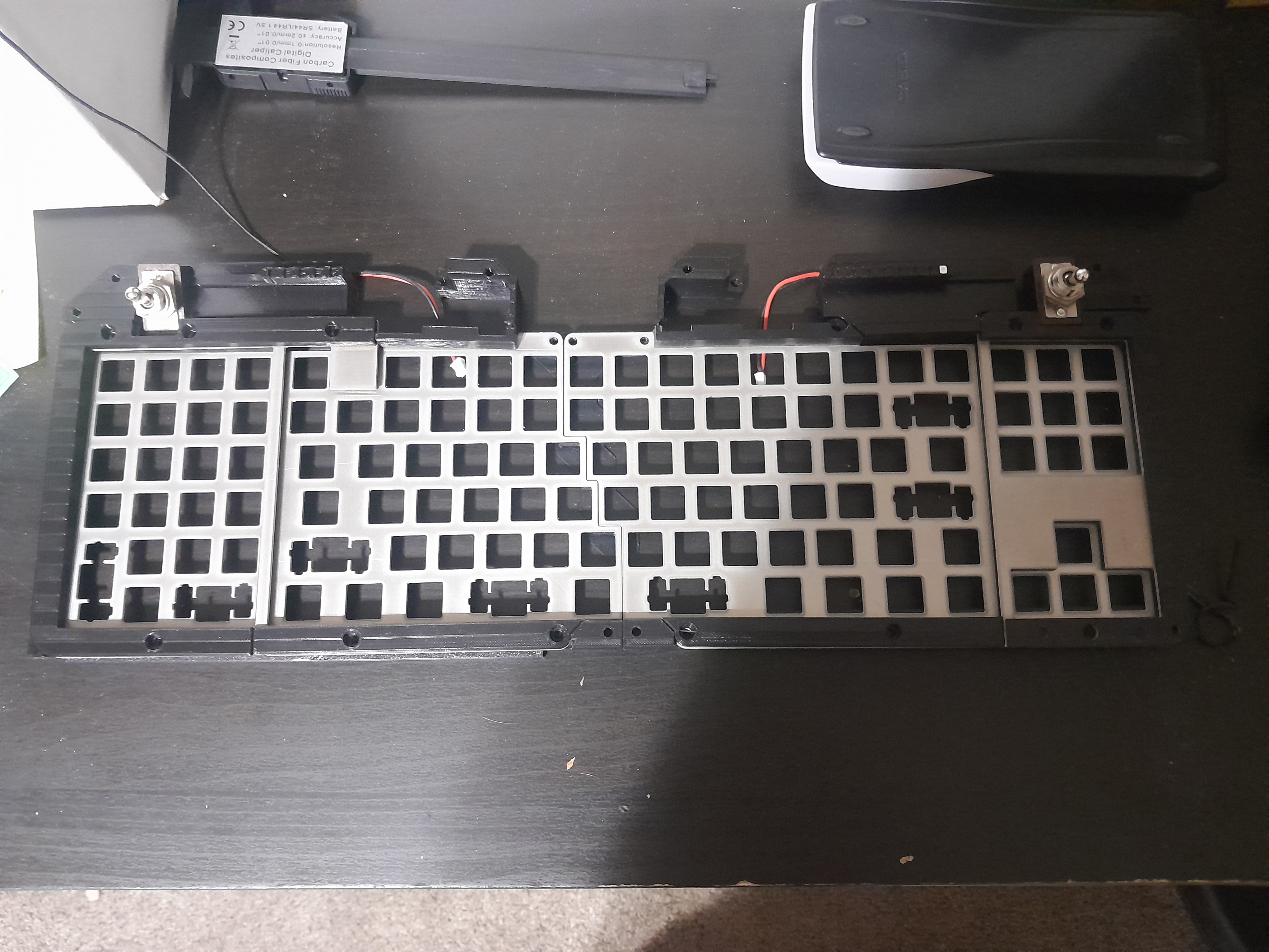The aluminum and 3D printed components, placed but not assembled